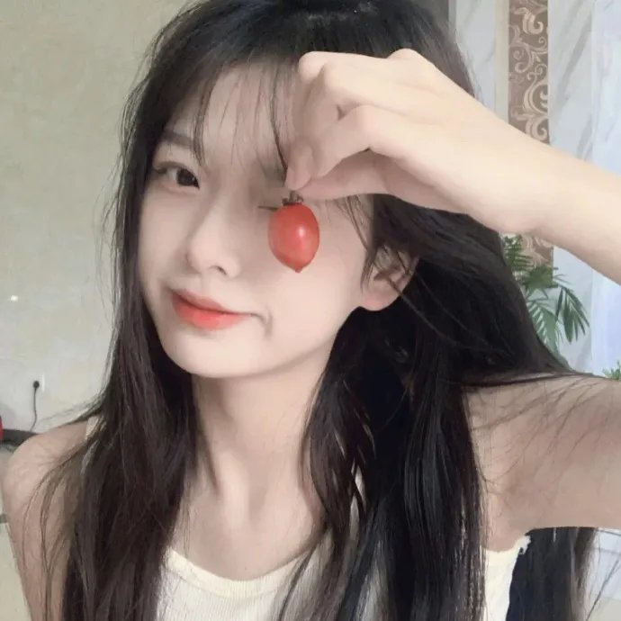 乳房与月亮